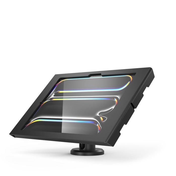 Vue latérale du support de table Compulocks Rise pour iPad Pro, avec une tablette montée en angle en noir.