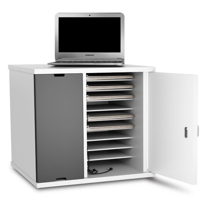 Armoire de chargement ouverte pour Chromebook Zioxi avec compartiments visibles pour 10 Chromebooks et un ordinateur portable sur le dessus.