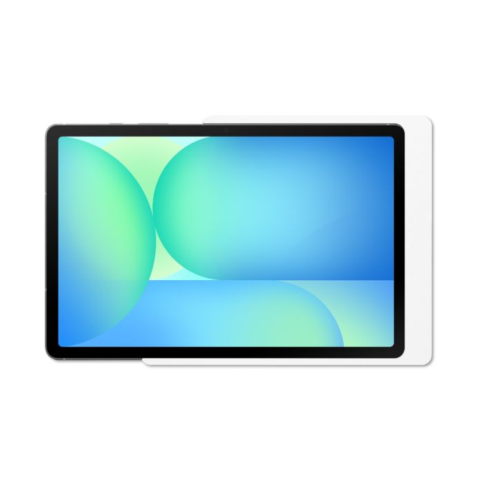 Vue détaillée du support mural Displine Companion Wall Home pour Samsung Galaxy Tab S10 FE en blanc, avec tablette utilisée.