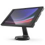 Vue latérale du support de table Compulocks Mast Apex pour Samsung Galaxy Tab S10 Ultra en noir, avec un angle d'inclinaison pour une visibilité optimale.