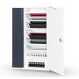 Armoire murale ouverte Zioxi pour 10 iPad et stylets Logitech Crayon avec compartiments de chargement USB-C visibles et gestion des câbles.