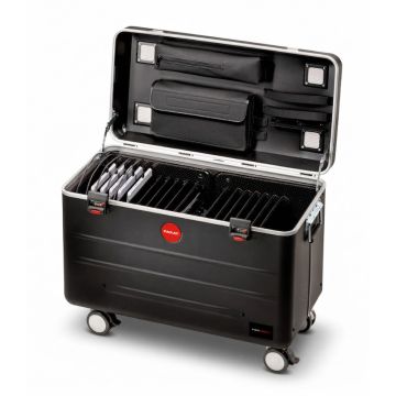 Étui de chargement ouvert PARAT TC16 TwinCharge avec compartiments visibles pour 16 tablettes et espace de rangement pour les câbles.