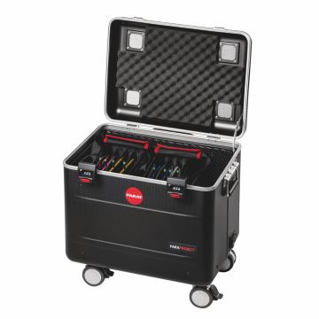 Étui de chargement ouvert PARAT TC10 BASKET avec espace pour 10 tablettes, visible avec compartiments de chargement et gestion des câbles.