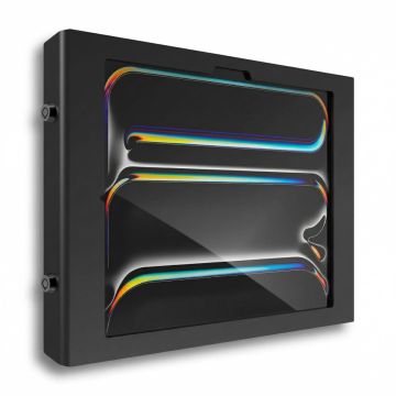 Vue latérale du support mural noir Compulocks Apex pour iPad Pro 13 pouces, fixé au mur avec un design épuré.