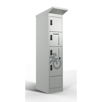 Photo studio en vue oblique du casier de chargement de batterie de vélo Lockeel avec quatre compartiments et serrures à code électronique sur fond blanc.
