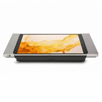 Vue latérale du support de table Smart Things sDock Fix pour Samsung Galaxy Tab S9+ en argent, avec tablette en cours d'utilisation.